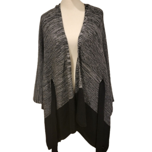 Calvin Klein Belted Cardigan/Poncho Wrap Sweater One Size Fits Most - Picture 2 of 6